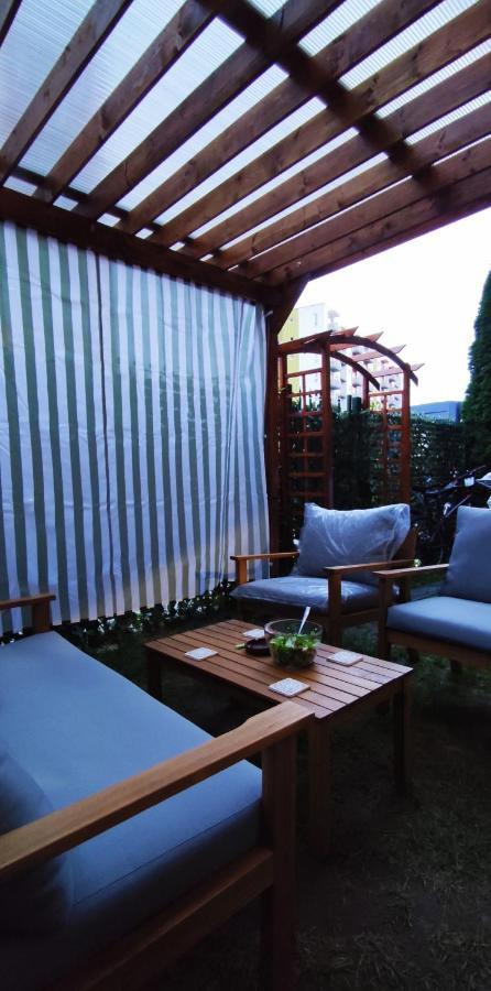 Brasov Kronstadt Garden Studio Exterior photo